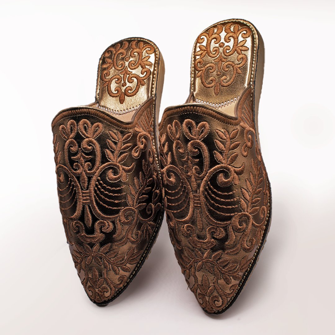 Collection babouches femme — Arabesque, Amazigh, Grenat, Fes, Zèbre, Tafraout