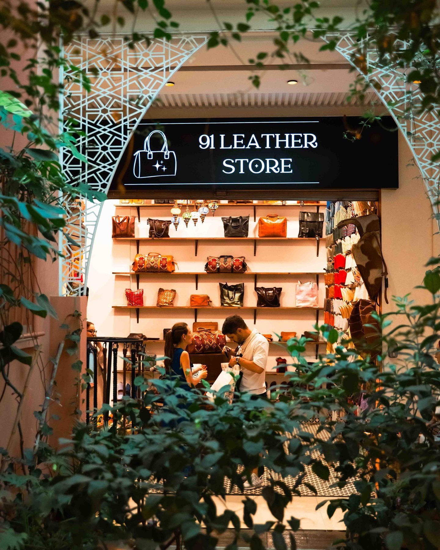 Façade de la boutique 91 Leather Store à Marrakech